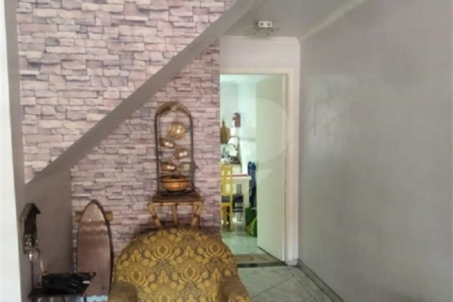 Sobrado à venda com 2 quartos em Tremembé, São Paulo, SP