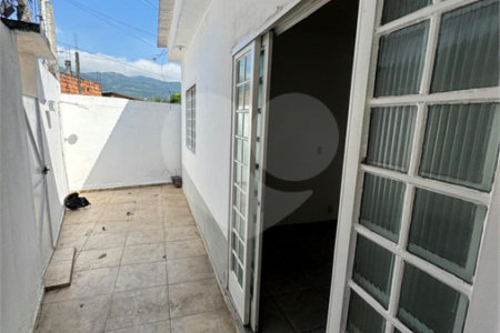 Casa Térrea à venda ou para alugar com 1 quarto em Campo Grande, Rio de Janeiro, RJ