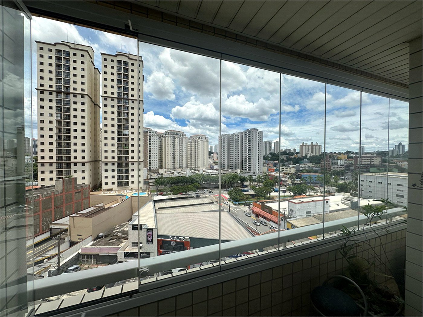Apartamento à venda com 3 quartos, sendo 1 suíte,  em Baeta Neves, São Bernardo do Campo, SP