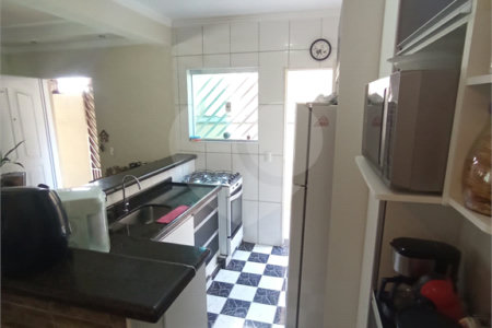 Sobrado à venda com 3 quartos, sendo 2 suítes,  em Jardim Wanel Ville V, Sorocaba, SP