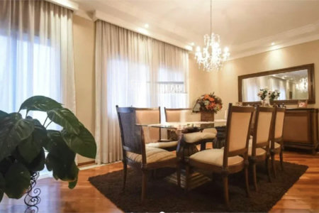 Casa à venda com 5 suítes em Jardim Londrina, São Paulo, SP