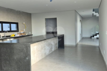Casa à venda com 4 suítes, no condomínio Portal San Giovanni, Itatiba - SP