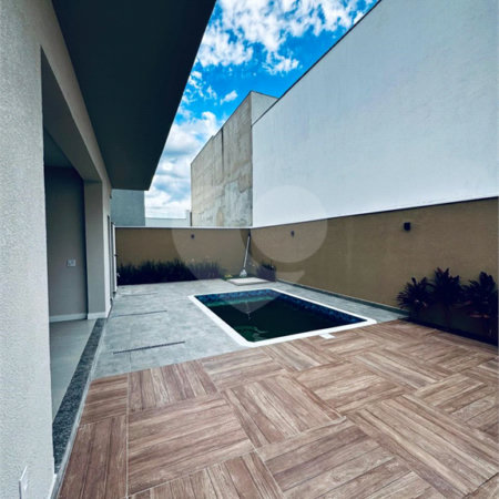 Casa à venda com 3 suítes no condomínio Belvedere I, Votorantim - SP