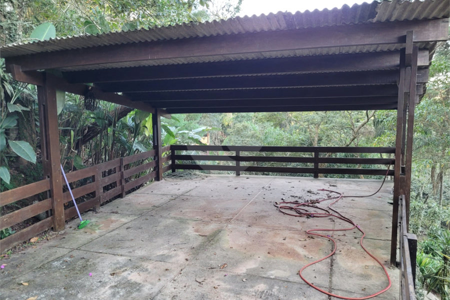 Casa à venda com 3 quartos, sendo 1 suíte,  em Serra da Cantareira, Mairiporã, SP