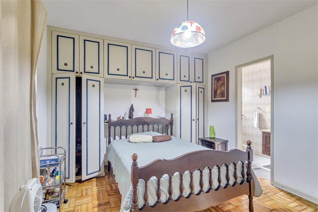 Sobrado à venda com 3 quartos, sendo 1 suíte, em Chácara Flora, São Paulo, SP