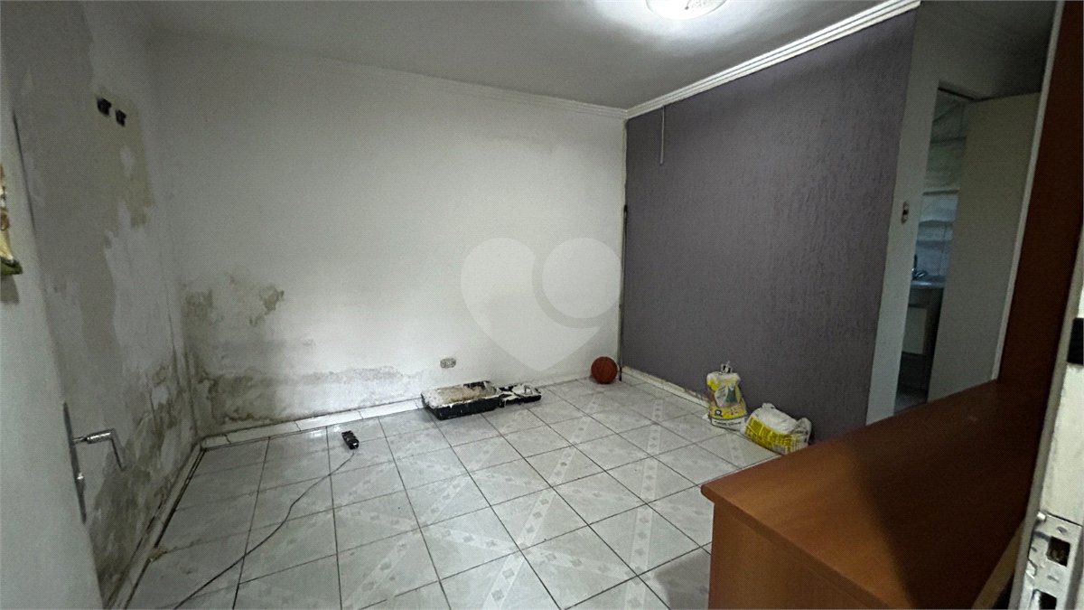 Sobrado à venda com 3 quartos, sendo 2 suítes, em Cidade São Francisco, São Paulo, SP