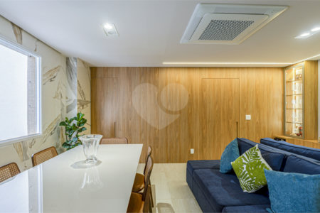 Apartamento à venda com 3 quartos, sendo 1 suíte, em Vila Uberabinha, São Paulo, SP