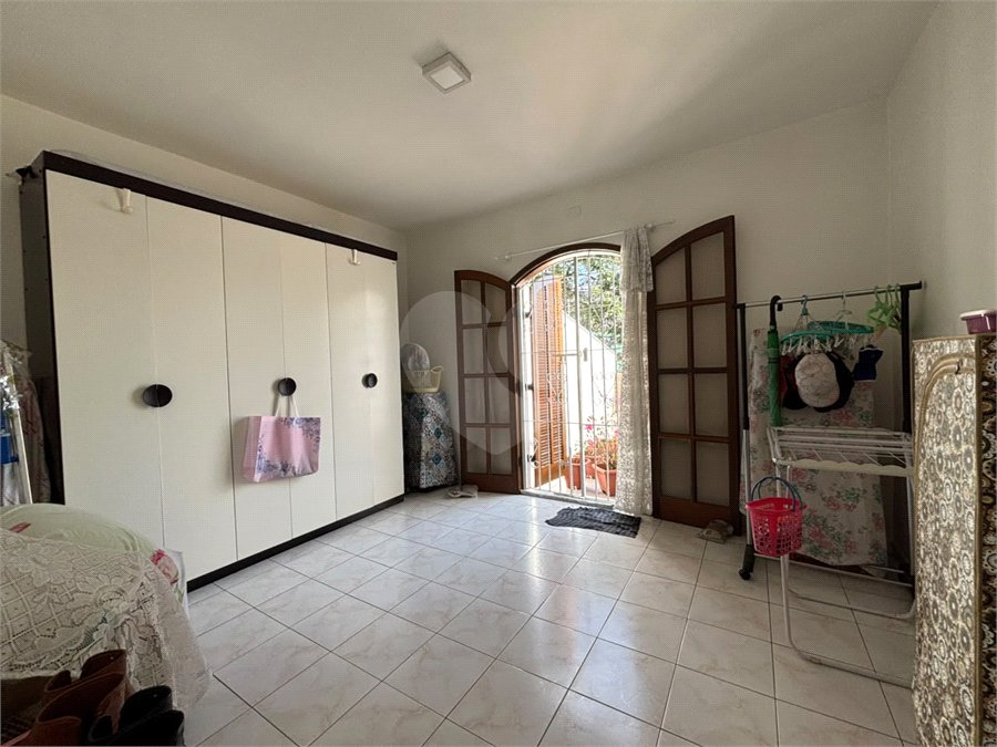 Casa à venda com 3 quartos em Vila Galvão, Guarulhos, SP
