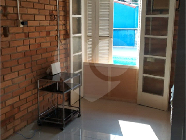 Casa Térrea à venda com 3 quartos, sendo 1 suíte,  em Vila Atlântica, Caraguatatuba, SP