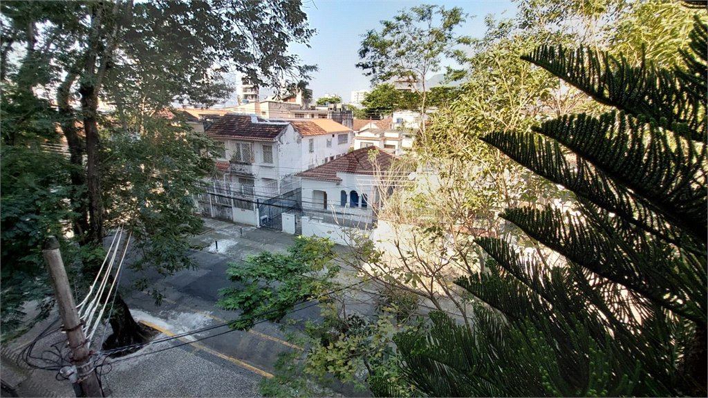 Casa à venda com 6 quartos, sendo 3 suítes, em Grajaú, Rio de Janeiro, RJ