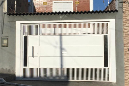 Sobrado à venda com 3 quartos, sendo 1 suíte,  em Alto da Boa Vista, Mogi das Cruzes, SP