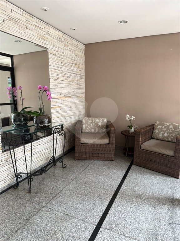 Apartamento à venda com 3 quartos, sendo 1 suíte, em Vila São João, Poá, SP
