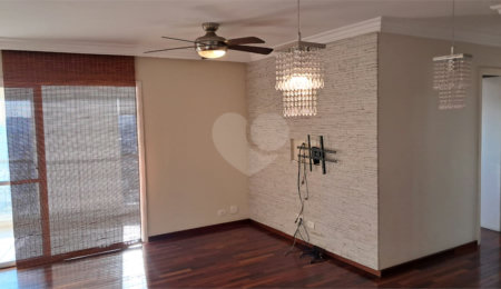 Apartamento à venda com 4 quartos, sendo 2 suítes,  em Jardim Marajoara, São Paulo, SP