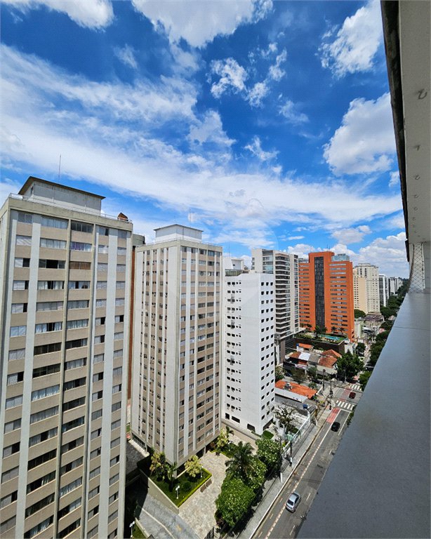 Cobertura à venda com 1 suíte em Moema, São Paulo, SP