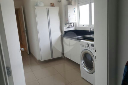 Apartamento à venda ou para alugar com 3 suítes em Vila Olímpia, São Paulo, SP