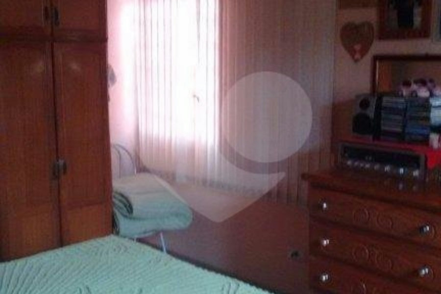 Sobrado à venda com 3 quartos, sendo 1 suíte, em Parque Mandaqui, São Paulo, SP