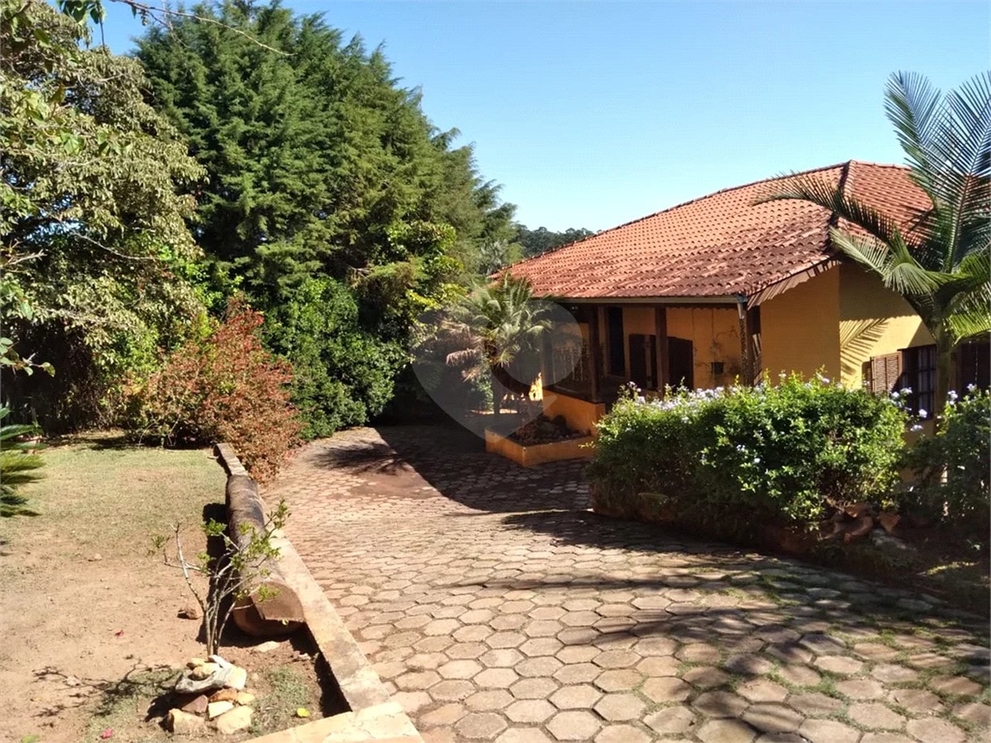 Chácara à venda com 3 quartos, sendo 1 suíte,  em Fazenda Marajoara, Campo Limpo Paulista, SP