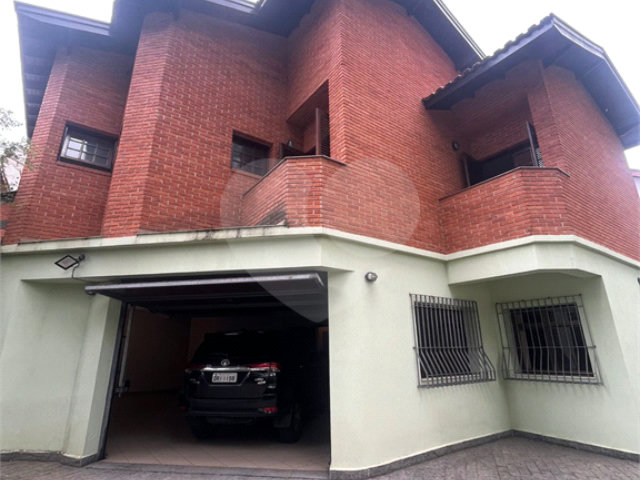 Sobrado à venda com 3 suítes em Tremembé, São Paulo, SP