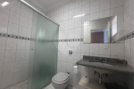 Casa à venda com 3 suítes no condomínio Granja Olga II, Sorocaba - SP