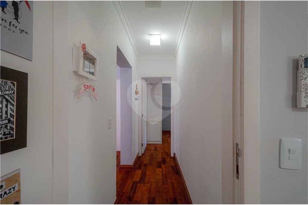 Casa para alugar com 5 quartos, sendo 4 suítes, no condomínio Colinas Japore, São Paulo - SP