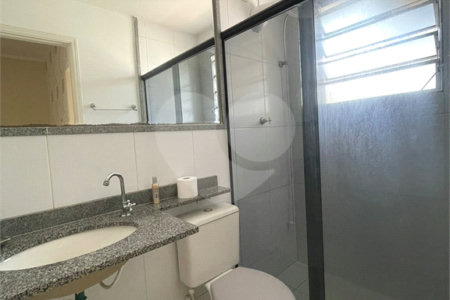 Casa à venda com 3 quartos, sendo 1 suíte,  no condomínio Montpellier, Mogi das Cruzes - SP