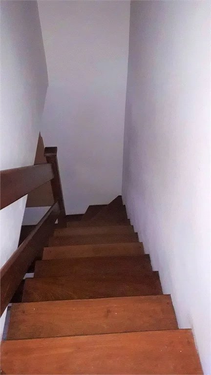 Casa à venda com 3 quartos, sendo 1 suíte,  no condomínio Jardim das Palmas, São Paulo - SP