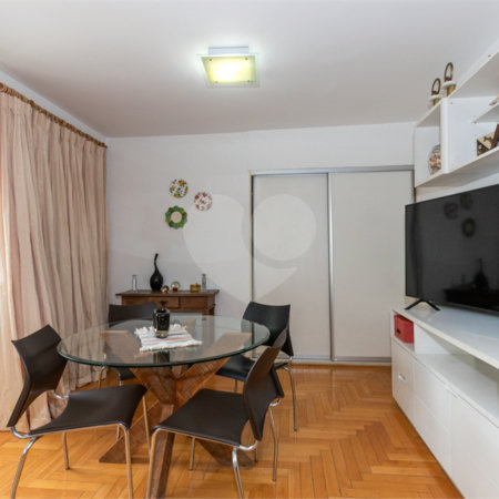 Apartamento à venda com 2 quartos, sendo 1 suíte,  em Indianópolis, São Paulo, SP