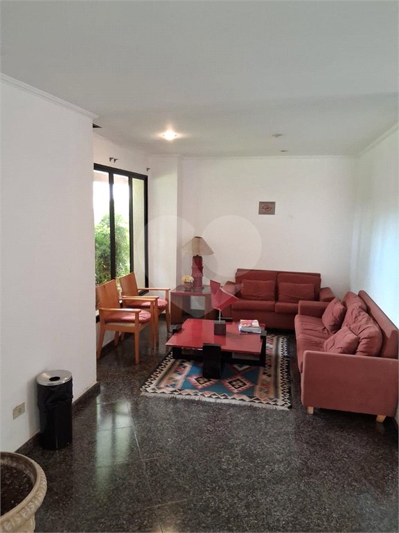 Apartamento à venda com 4 quartos, sendo 1 suíte,  em Vila Andrade, São Paulo, SP