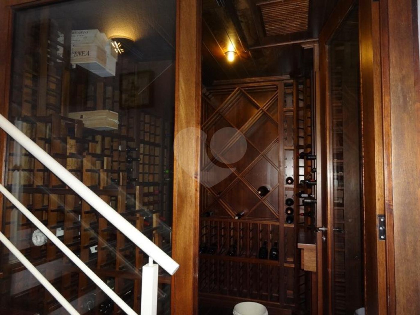Casa à venda com 4 suítes no condomínio Jardim Ibiratiba, São Paulo - SP