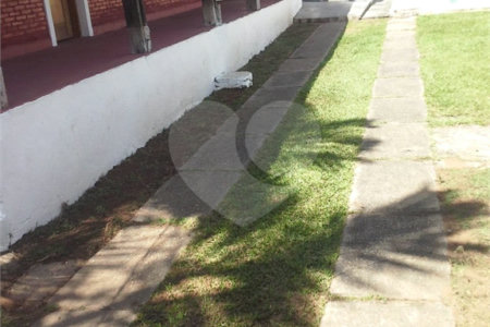 Casa à venda com 4 quartos no Centro, Piracaia, SP