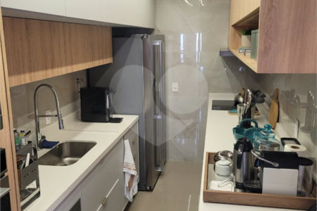 Apartamento à venda com 3 suítes em Vila Santa Catarina, São Paulo, SP