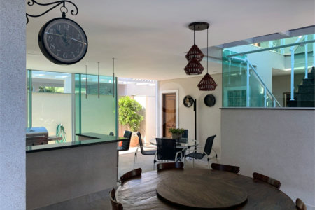 Casa à venda com 7 quartos, sendo 5 suítes, no condomínio Vivendas do Lago -, Sorocaba - SP