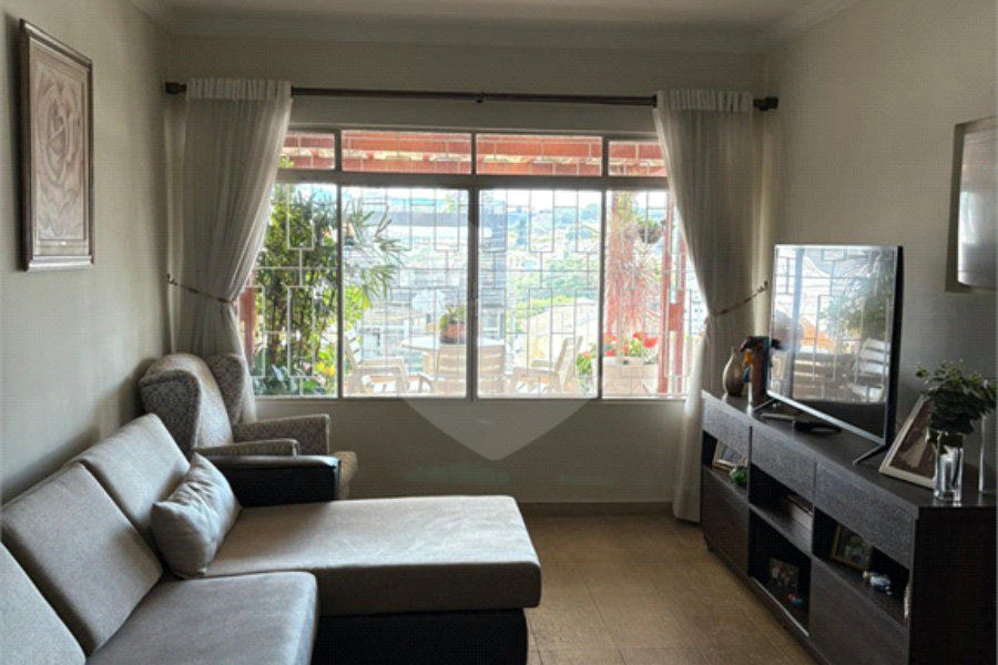 Sobrado à venda com 3 quartos em Santana, São Paulo, SP