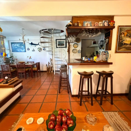Casa em condomínio à venda com 3 quartos, sendo 1 suíte,  em Manguinhos, Armação dos Búzios, RJ