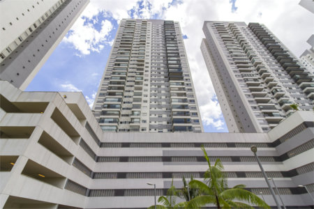 Apartamento à venda com 3 quartos, sendo 1 suíte,  em Jardim Vazani, São Paulo, SP