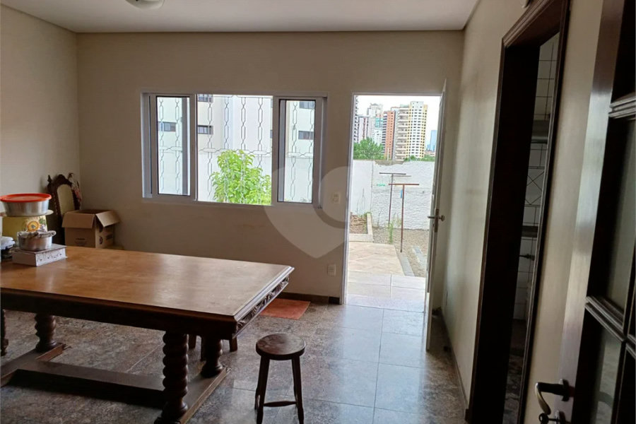 Casa Térrea à venda com 3 quartos, sendo 1 suíte, em Santana, São Paulo, SP