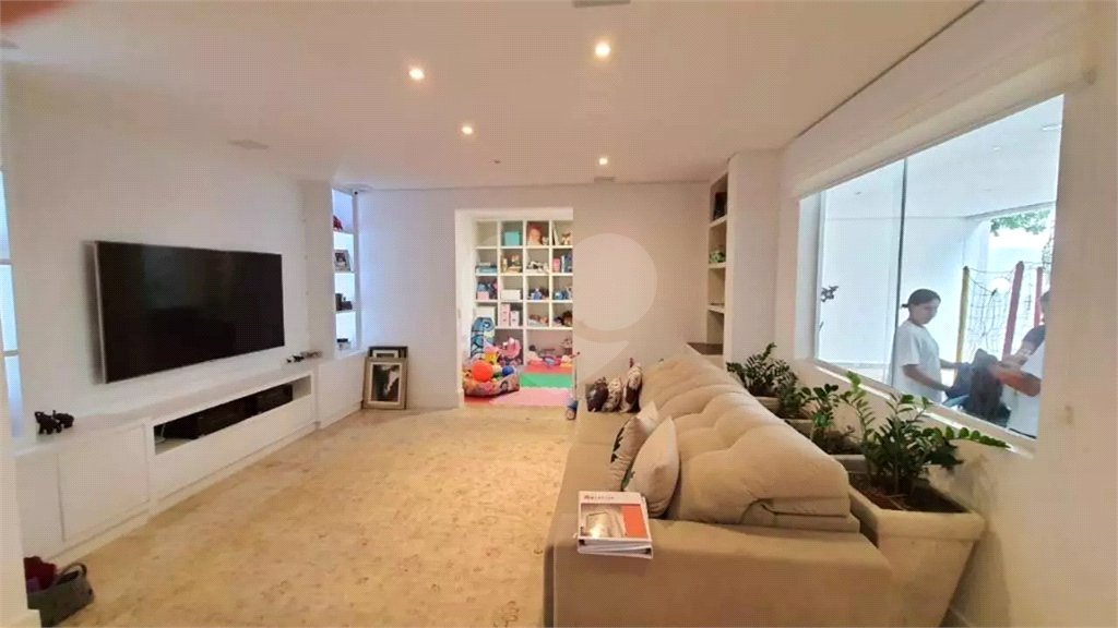 Casa à venda com 3 suítes no condomínio Metropolitan, São Paulo - SP