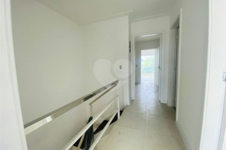 Casa à venda com 3 quartos, sendo 1 suíte, em Campo Grande, Rio de Janeiro, RJ
