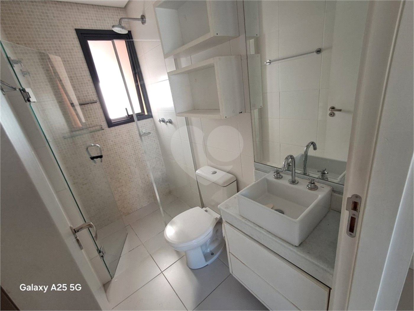 Apartamento à venda com 2 quartos, sendo 1 suíte,  em Parque Campolim, Sorocaba, SP