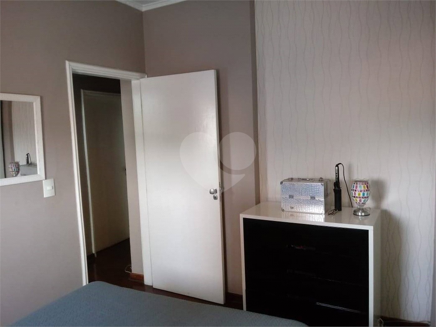 Apartamento à venda com 3 quartos, sendo 1 suíte, no Centro, Poá, SP