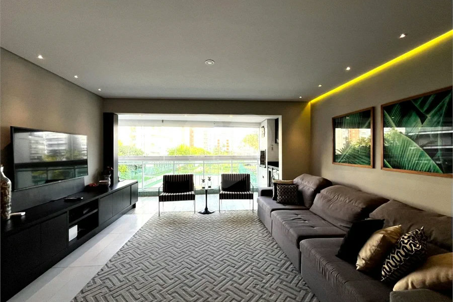 Apartamento à venda com 3 quartos, sendo 1 suíte, em Riviera de São Lourenço, Bertioga, SP