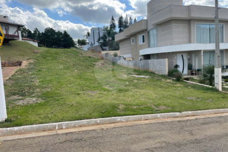 Terreno à venda no Centro, Louveira, SP