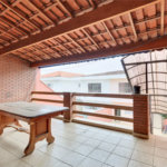 Sobrado à venda com 4 quartos, sendo 1 suíte, em Interlagos, São Paulo, SP