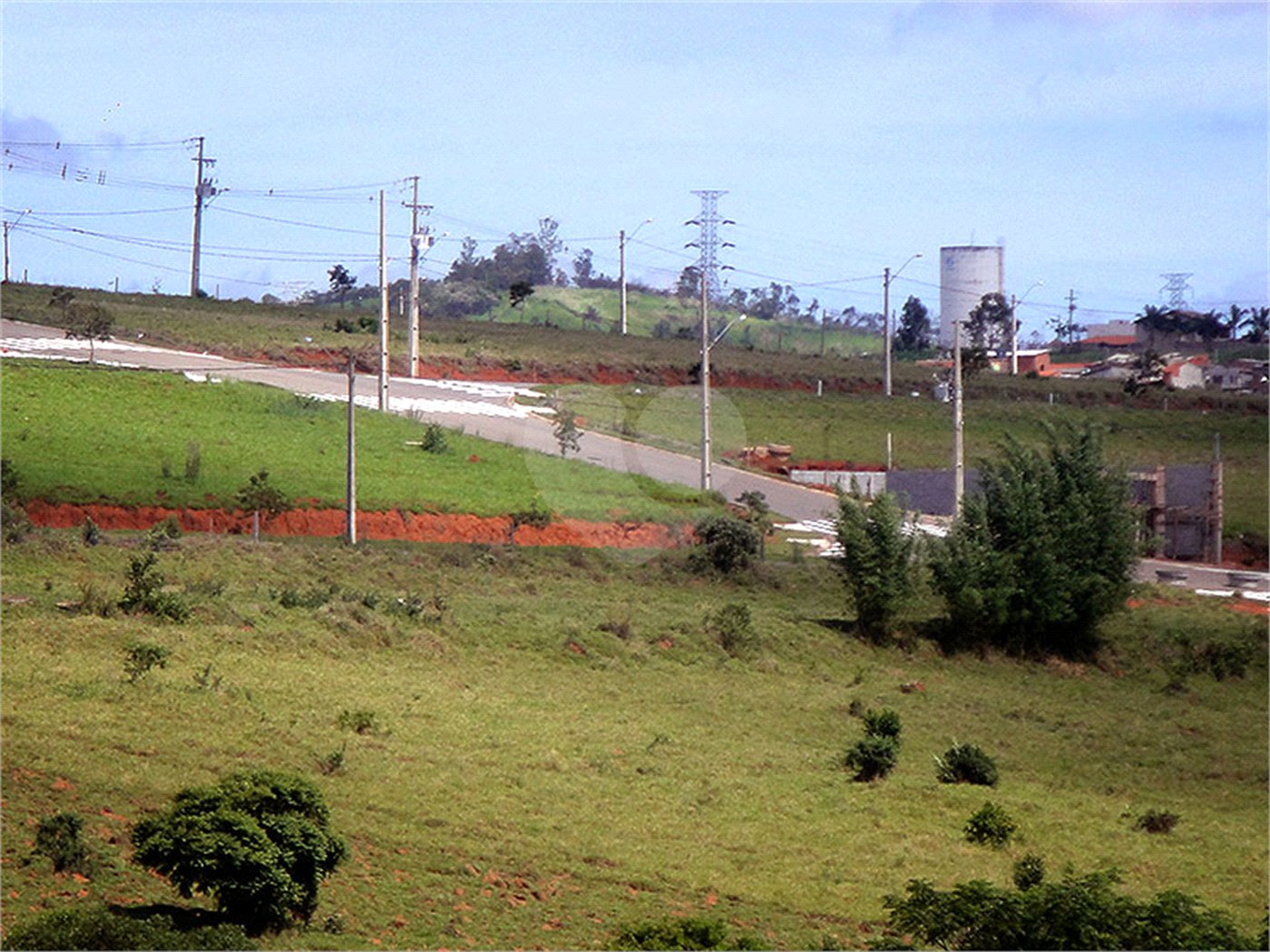 Terreno à venda no condomínio Loteamento Vila Romana, Bragança Paulista - SP