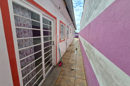 Casa à venda com 2 quartos em Vila Messias, Alambari, SP
