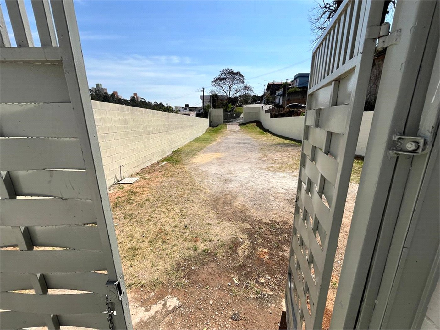 Casa à venda com 2 quartos em Vila Jeriva, Várzea Paulista, SP