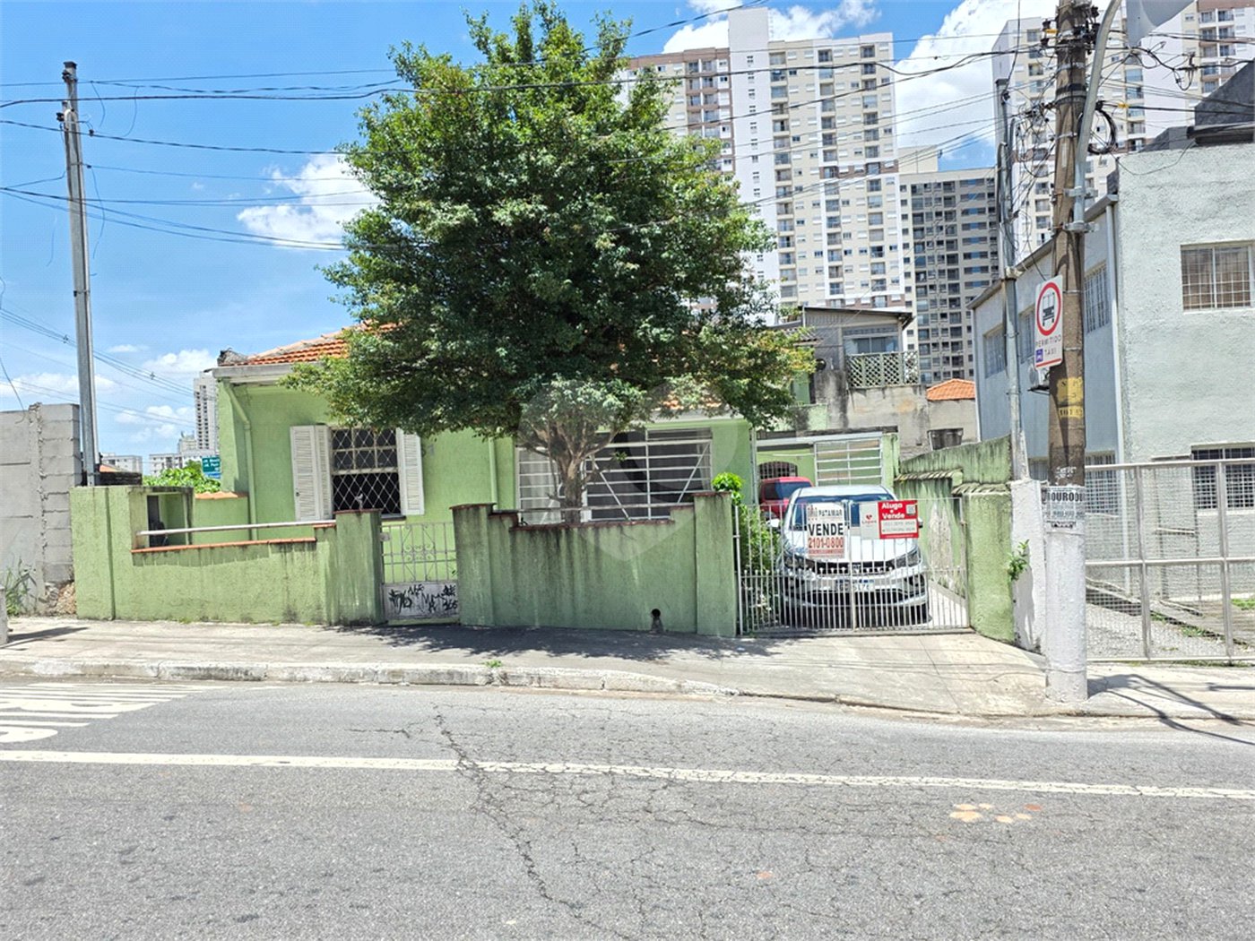 Casa à venda com 3 quartos, sendo 1 suíte,  em Ferreira, São Paulo, SP