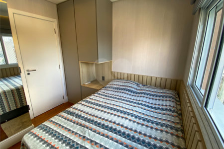Apartamento à venda com 3 suítes em Vila Pompéia, São Paulo, SP