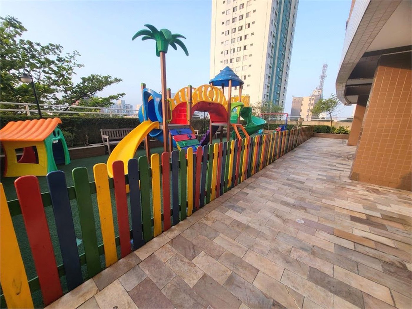 Apartamento Residencial à venda, Encruzilhada, Santos - AP1360.