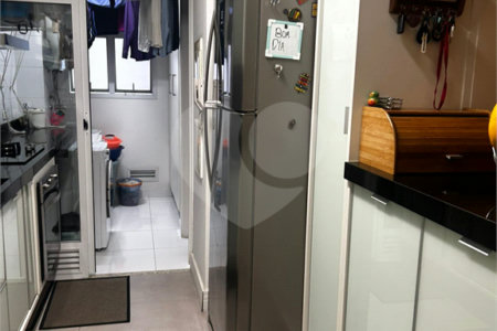 Apartamento à venda com 2 suítes em Parque Reboucas, São Paulo, SP